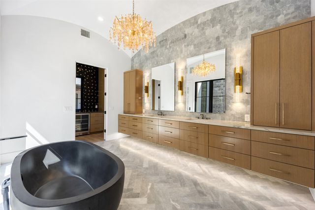 1000 Rancho Ladera Road, Aledo, TX 76008