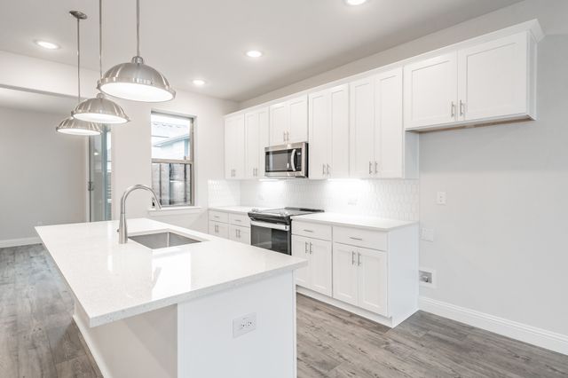 9707 Thorncrown Lane, Fort Worth, TX 76179