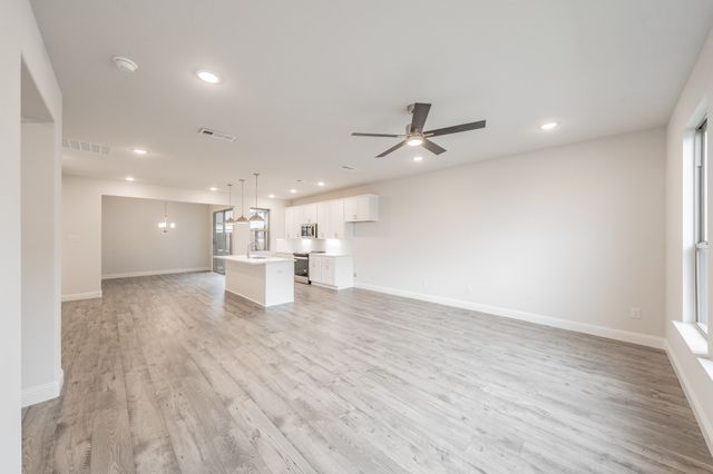 9707 Thorncrown Lane, Fort Worth, TX 76179