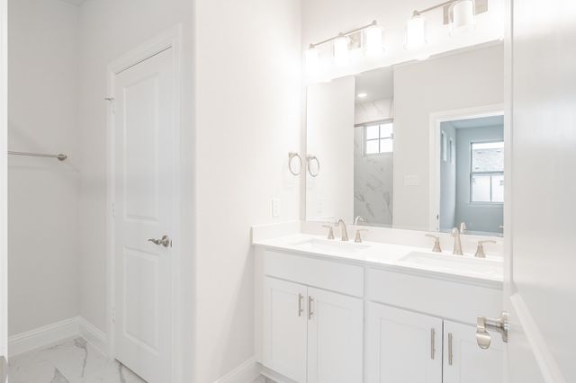 9707 Thorncrown Lane, Fort Worth, TX 76179