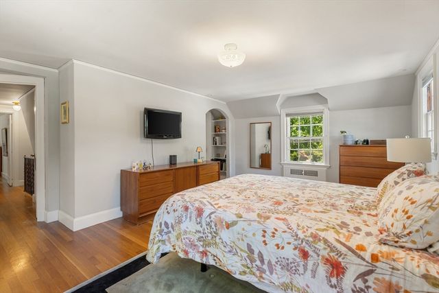 10 Hillsdale Rd, Arlington, MA 02476