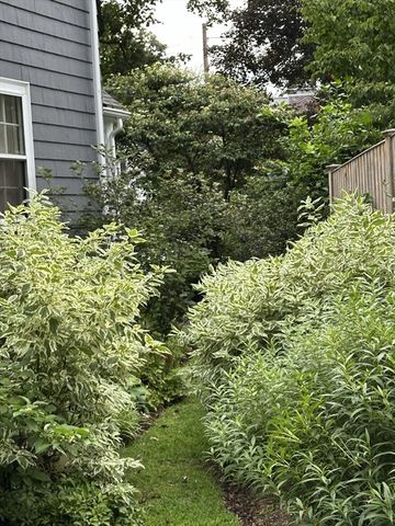 10 Hillsdale Rd, Arlington, MA 02476