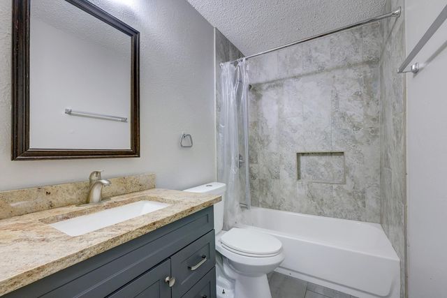 6300 Capriola DR, Austin, TX 78745