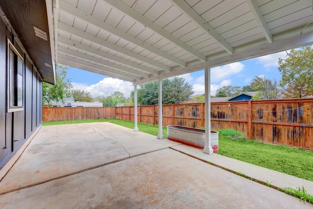 6300 Capriola DR, Austin, TX 78745