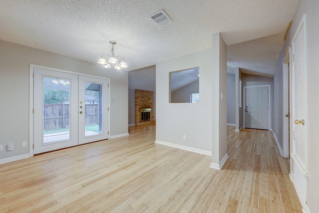 6300 Capriola DR, Austin, TX 78745