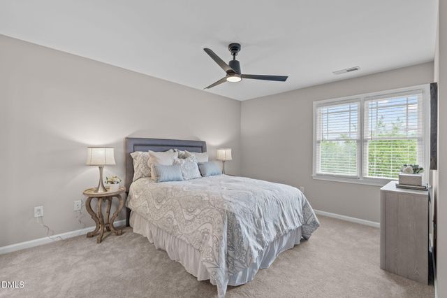 1048 Mica Lamp Court, Apex, NC 27502
