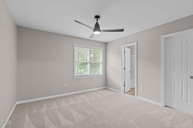 1048 Mica Lamp Court, Apex, NC 27502