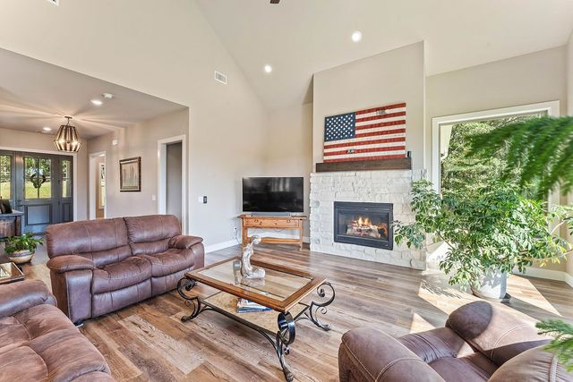 19840 Groth Road, Springdale, AR 72764