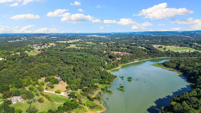 19840 Groth Road, Springdale, AR 72764