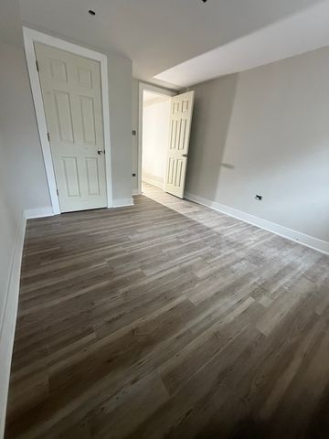 16913 Jodave Avenue, Hazel Crest, IL 60429