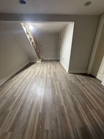 16913 Jodave Avenue, Hazel Crest, IL 60429