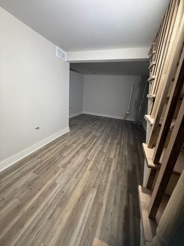 16913 Jodave Avenue, Hazel Crest, IL 60429