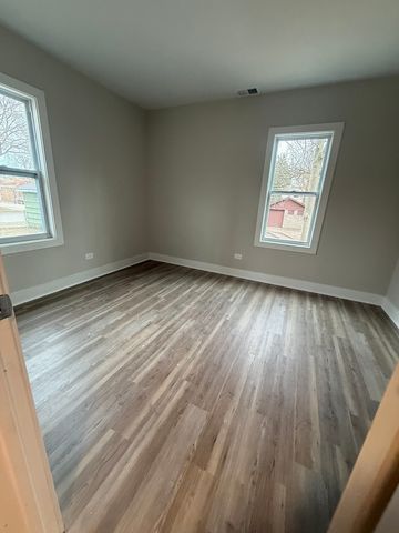 16913 Jodave Avenue, Hazel Crest, IL 60429