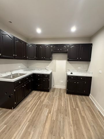 16913 Jodave Avenue, Hazel Crest, IL 60429