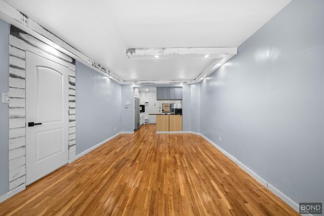 1350 E 5th St Apt 1H, New York City, NY 11230