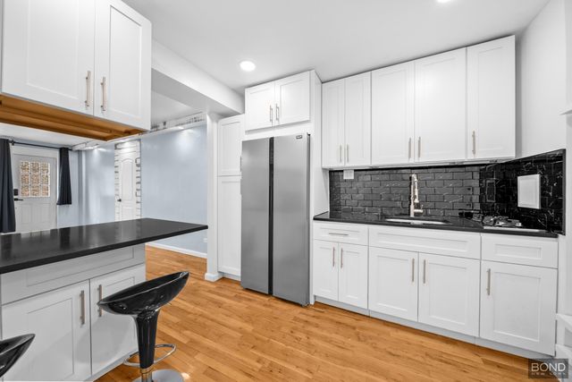 1350 E 5th St Apt 1H, New York City, NY 11230