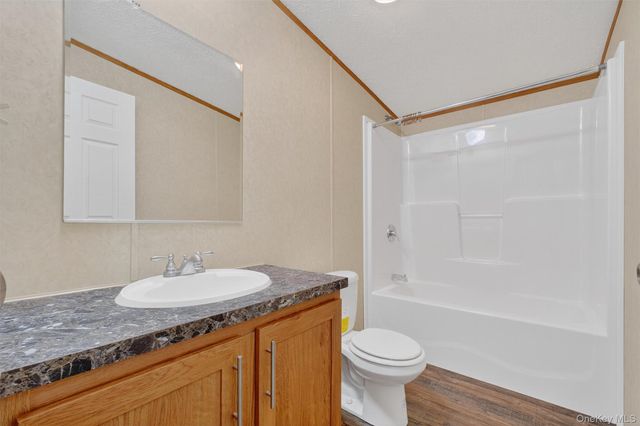 280 Fawn Walden Circle, Walden, NY 12586