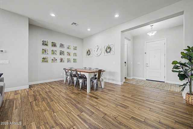 10728 E PALLADIUM Drive, Mesa, AZ 85212