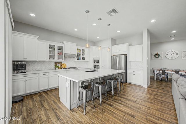 10728 E PALLADIUM Drive, Mesa, AZ 85212