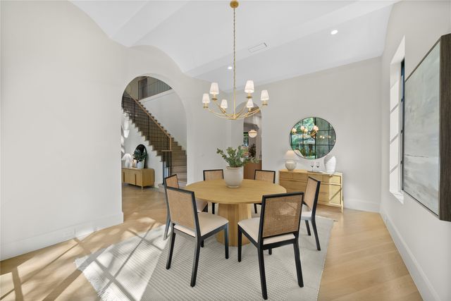 6924 Redstart Lane, Dallas, TX 75214