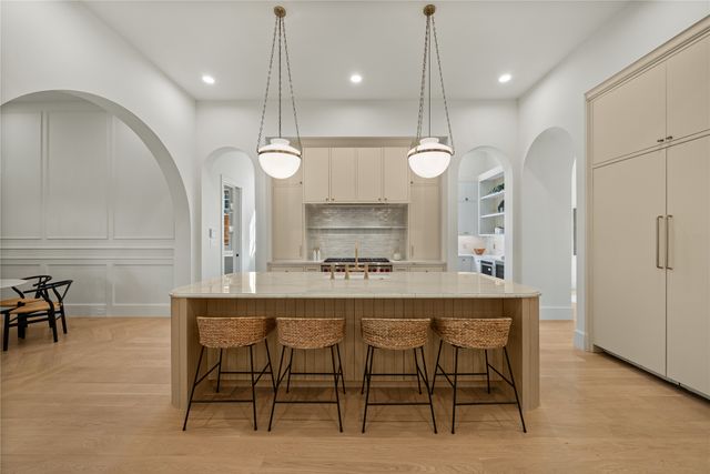 6924 Redstart Lane, Dallas, TX 75214