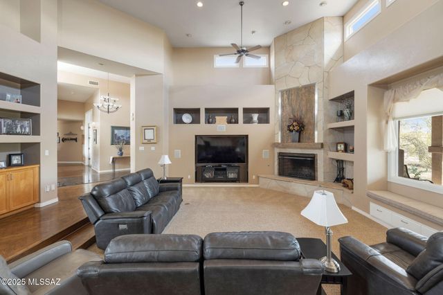 4141 W Camino Del Norte, Tucson, AZ 85742