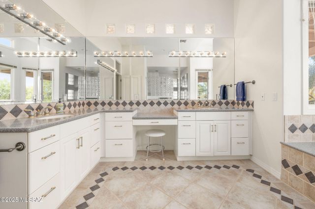 4141 W Camino Del Norte, Tucson, AZ 85742