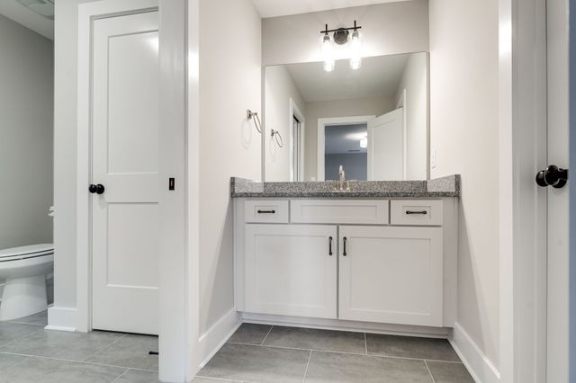 312 Jasmine Park, Hermitage, TN 37076