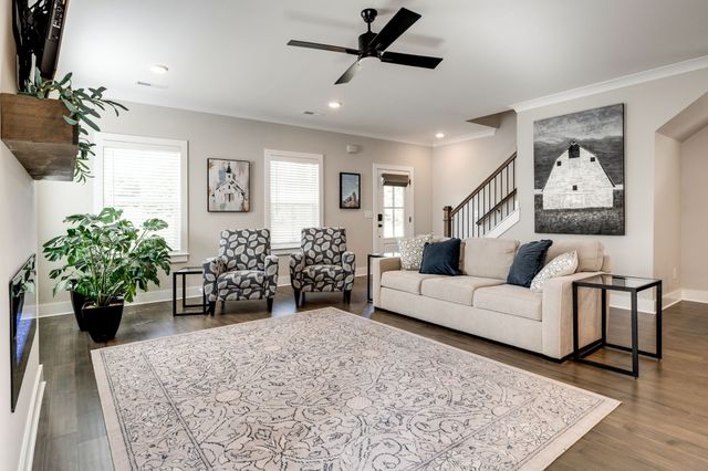 312 Jasmine Park, Hermitage, TN 37076