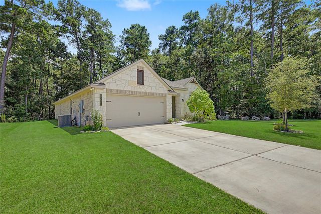 3721 Youpon Lane, Huntsville, TX 77340