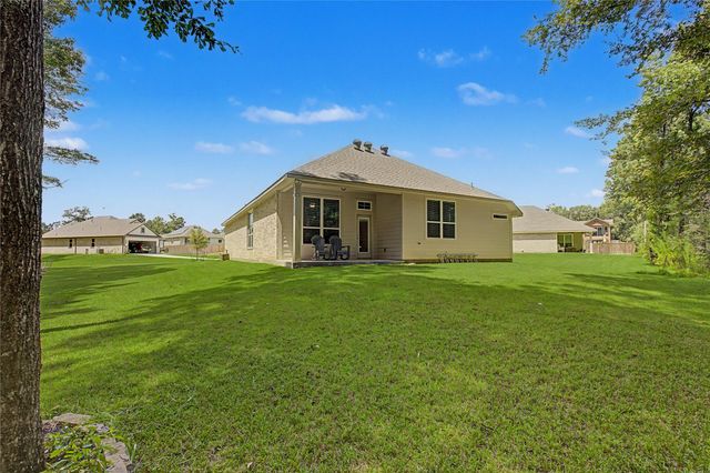 3721 Youpon Lane, Huntsville, TX 77340