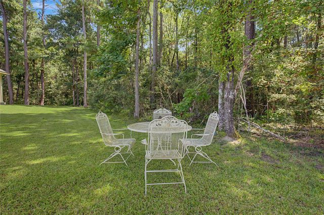 3721 Youpon Lane, Huntsville, TX 77340
