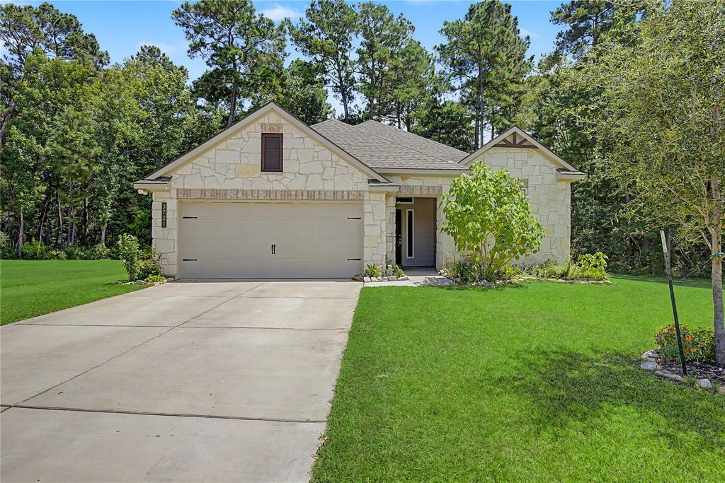3721 Youpon Lane, Huntsville, TX 77340