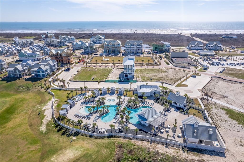 252 Sunset Ave, Port Aransas, TX 78373 — photo 3