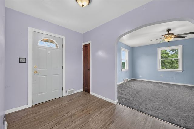 13 Washington Ave, North Irwin, PA 15642
