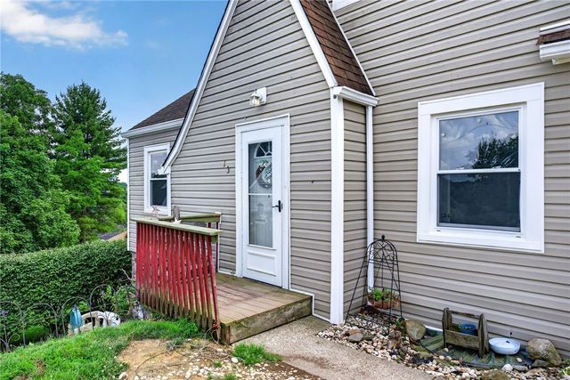 13 Washington Ave, North Irwin, PA 15642