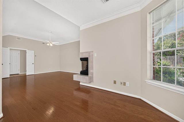 3215 Quiet Lake Drive, Katy, TX 77450