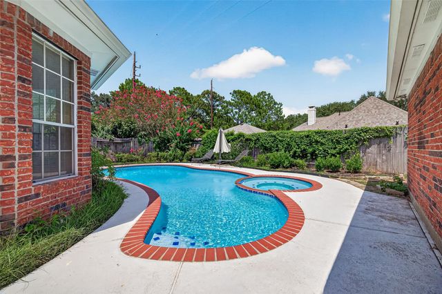 3215 Quiet Lake Drive, Katy, TX 77450