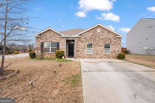 1744 Sandy Trail Drive, Hampton, GA 30228