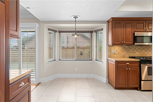 9522 Orange Street, Rancho Cucamonga, CA 91737