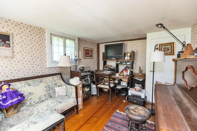 184 Smith Road, Antrim, NH 03440