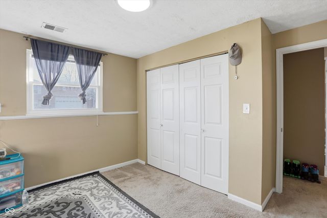 7706 Snowflake Drive, Indianapolis, IN 46227