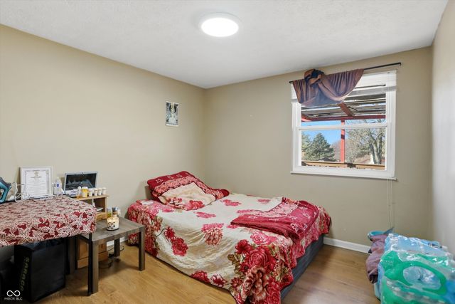 7706 Snowflake Drive, Indianapolis, IN 46227