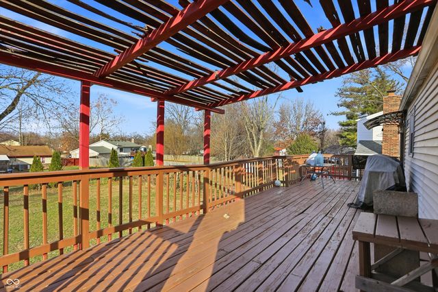 7706 Snowflake Drive, Indianapolis, IN 46227