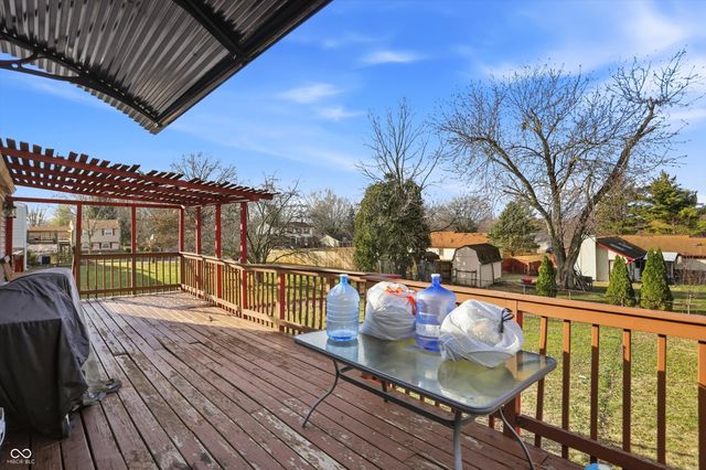 7706 Snowflake Drive, Indianapolis, IN 46227