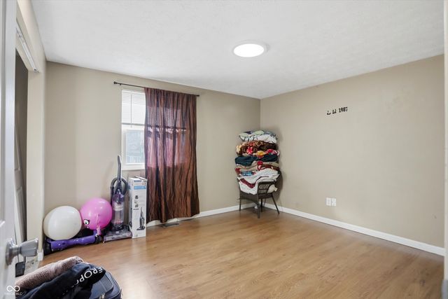 7706 Snowflake Drive, Indianapolis, IN 46227