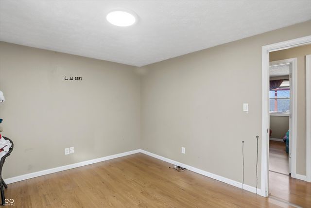 7706 Snowflake Drive, Indianapolis, IN 46227