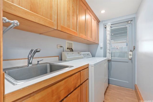 2073 Komo Mai Drive, Pearl City, HI 96782