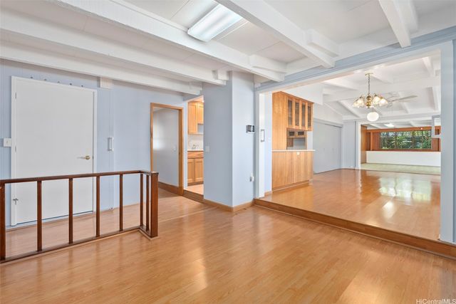 2073 Komo Mai Drive, Pearl City, HI 96782