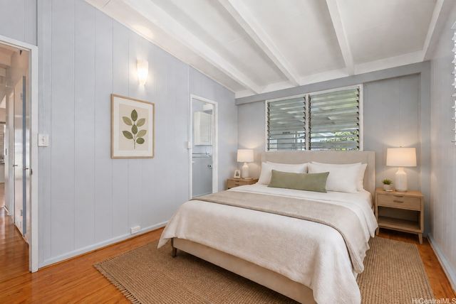 2073 Komo Mai Drive, Pearl City, HI 96782
